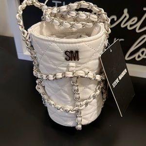 Steve Madden BQUENCH WHITE CROSSBODY 😍💐